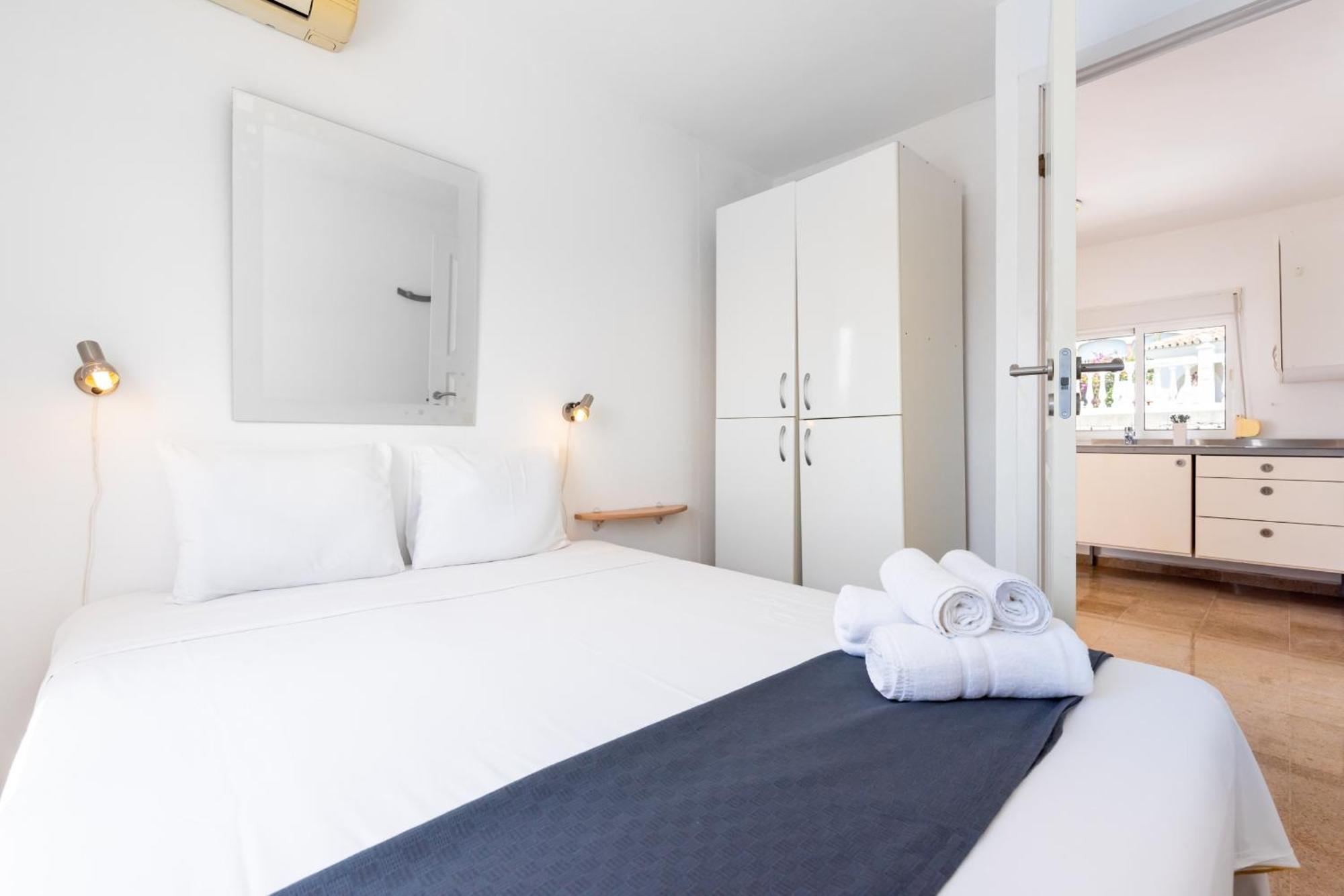 Torremuelle Grande - 4 Bedroom With Private Pool Apartment Benalmadena